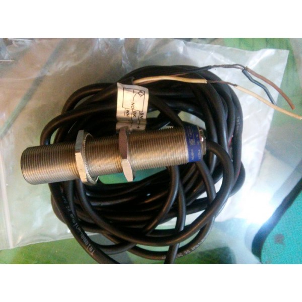 Inductive Proximity Switch, XS1M18DA9AV, Telemecanique (14 Days Warrenty on Entire Stock)